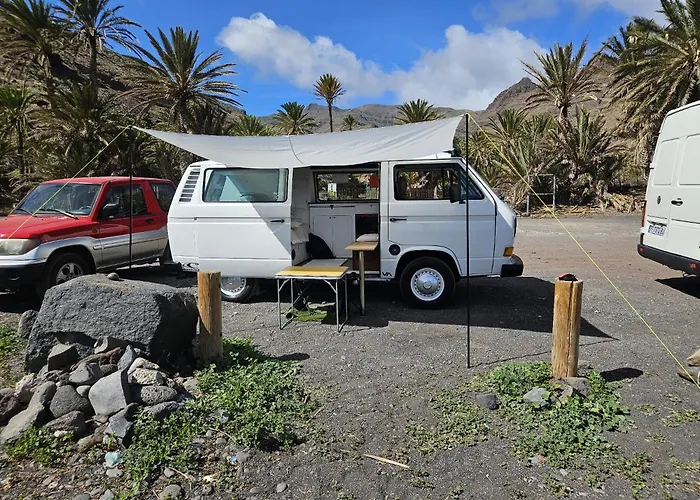 אתר קמפינג Furgot3 Agulo